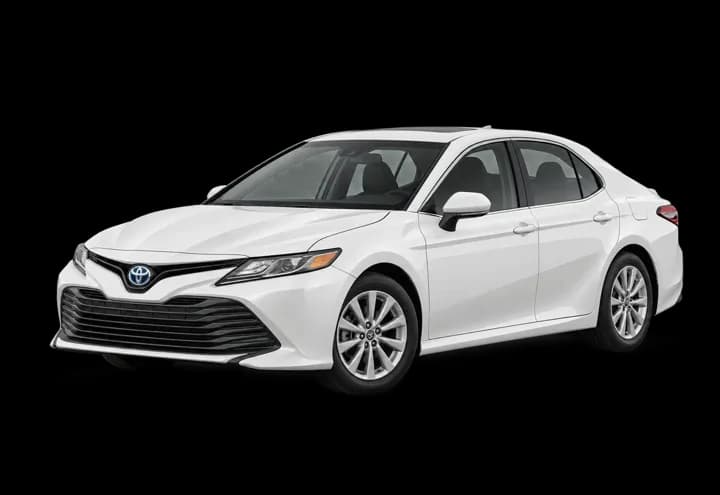 Toyota Camry XV70 2020